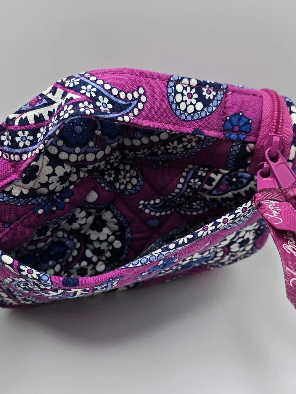 Vera Bradley Boysenberry Mini Hanging Travel Organizer Cosmetic Toiletry Bag